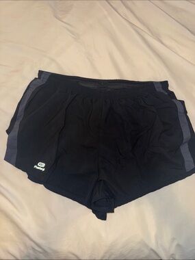 Athletic Running Shorts with Contrast Side Panels